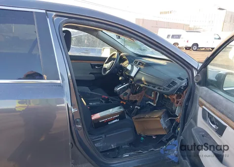 2018 Honda Cr-V Ex z USA, uszkodzony, nr VIN 7FARW2H51JE087755